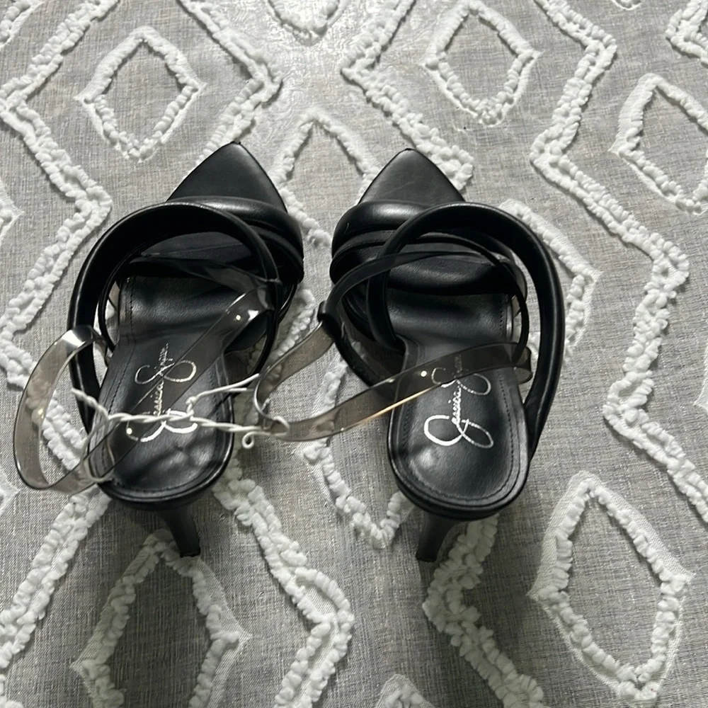 Jessica Simpson size 8 heels - Picture 2 of 4